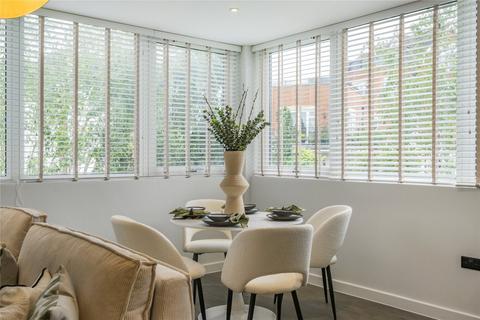 undefined, West Byfleet, Surrey, KT14