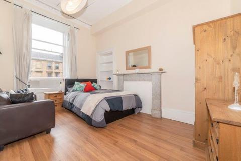 5 bedroom apartment to rent, Admiral Street, Glasgow, G41