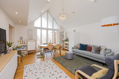 undefined, Worple Road, London SW20