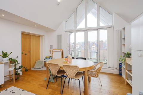 undefined, Worple Road, London SW20
