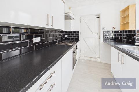 2 bedroom semi-detached house for sale, Thackeray Road, Sunderland