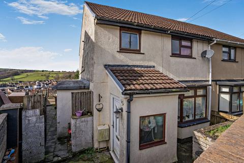 3 bedroom semi-detached house for sale, Lansbury Avenue, Cefn Hengoed, Hengoed, CF82