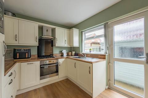 3 bedroom semi-detached house for sale, Windmill Lane, Batley