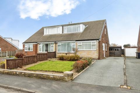 3 bedroom bungalow for sale, Highfield Gardens, Morley LS27