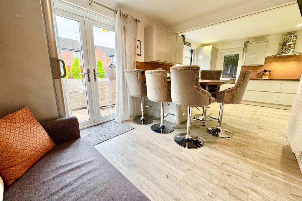 Kitchen/Family Room