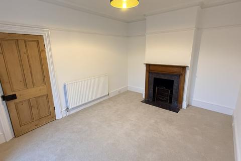 5 bedroom detached house for sale, Main Street, Peasmarsh TN31