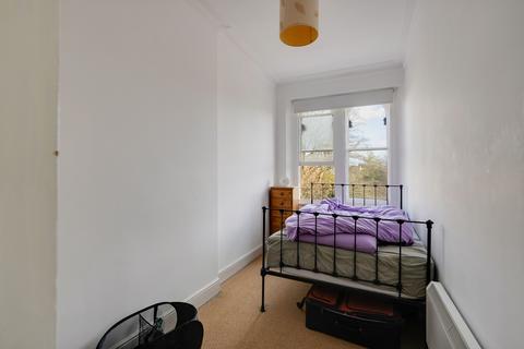 undefined, Flat , Victoria Square,