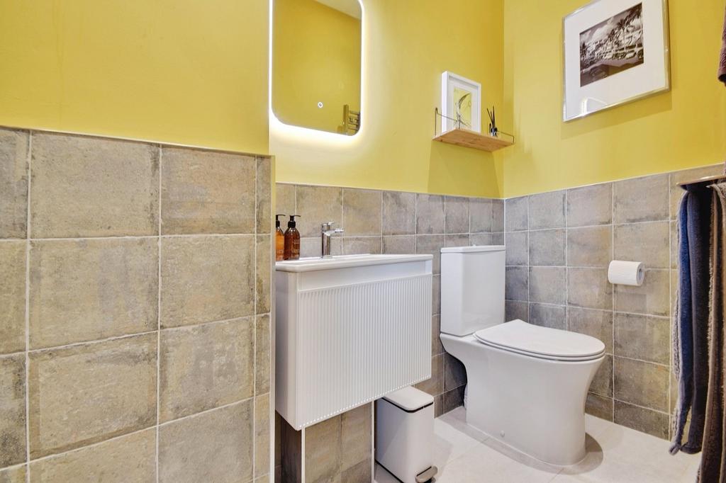 En-Suite Shower