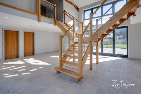 4 bedroom barn conversion for sale, Thorpe Le Soken