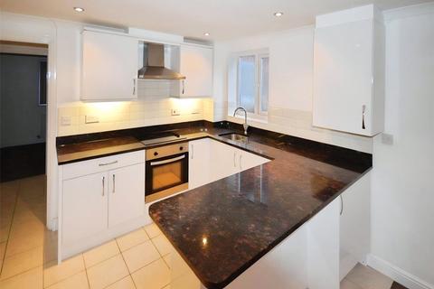 1 bedroom flat to rent, Camp Hill Road, Warwickshire CV10