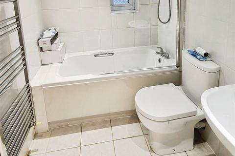 undefined, Camp Hill Road, Warwickshire CV10
