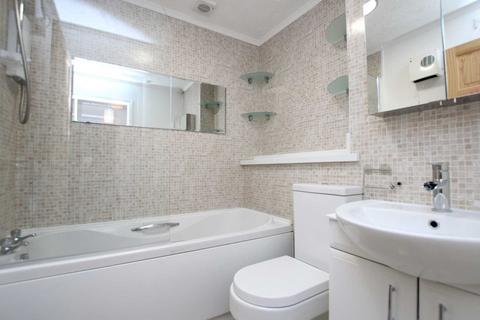 1 bedroom flat to rent, Falcon Way, Watford, WD25