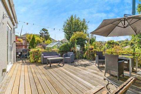 undefined, Queens Crescent, Brixham