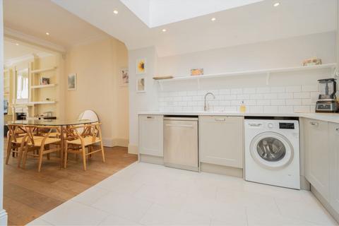 undefined, Princedale Road, London W11