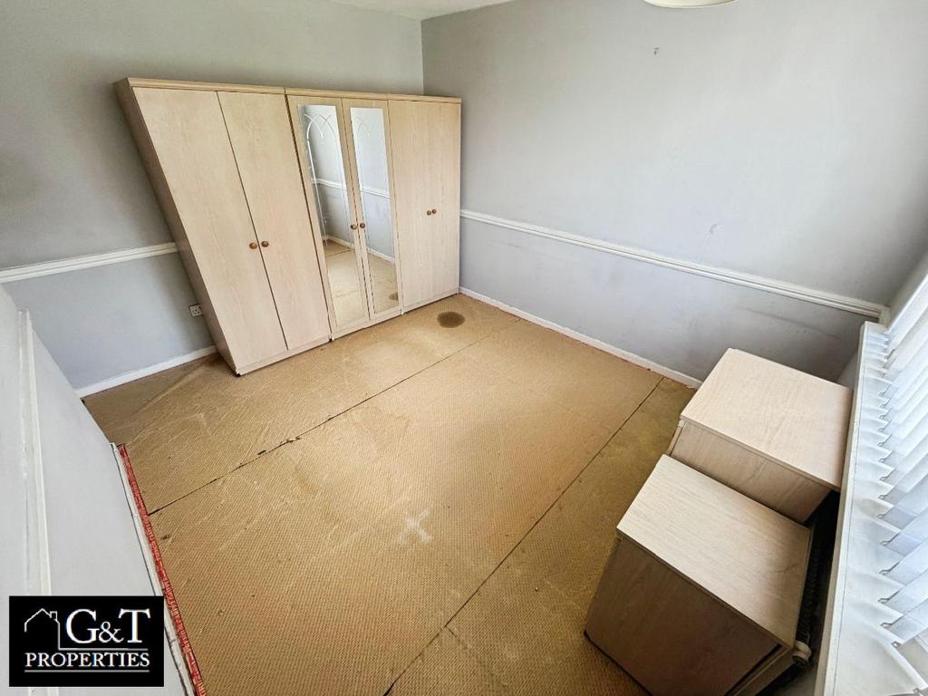 Second bedroom