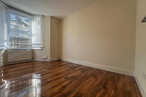 undefined, Vicarage Road, London E15