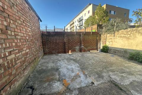 undefined, Vicarage Road, London E15