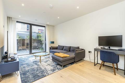 1 bedroom flat to rent, Golden Lane, London EC1Y