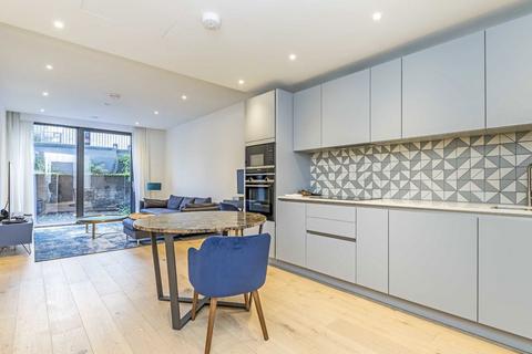 1 bedroom flat to rent, Golden Lane, London EC1Y