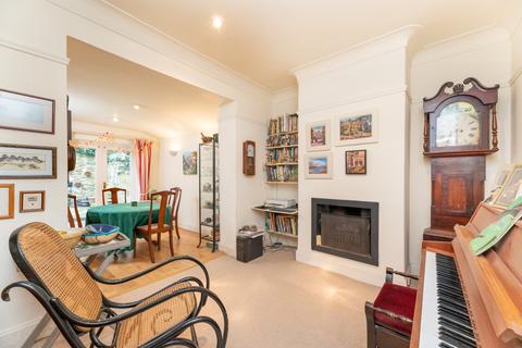 undefined, Kings Grove, Bingley, West Yorkshire, BD16