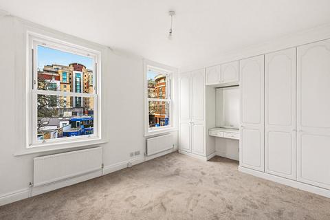 3 bedroom apartment to rent, Fulham Road, London, SW6