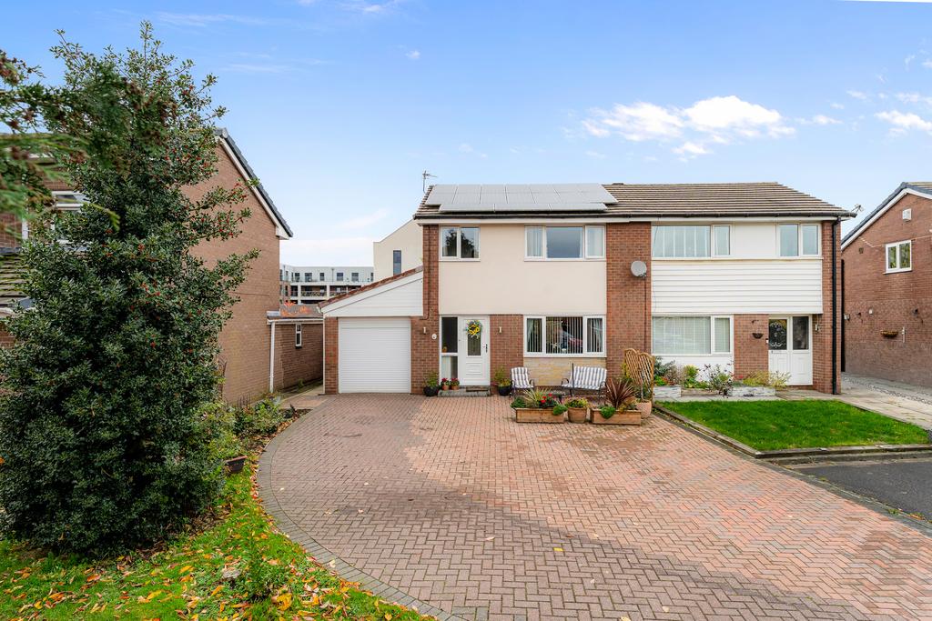 11 Duckworth Grove-12