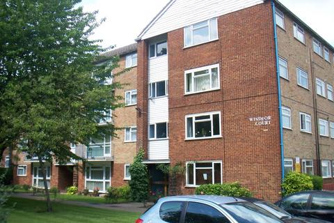 2 bedroom flat to rent, Windsor Court, Southgate