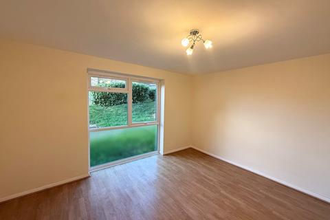 1 bedroom flat to rent, Crofton Way, ENFIELD