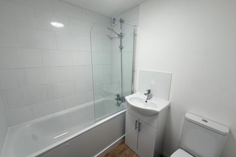 1 bedroom flat to rent, Crofton Way, ENFIELD