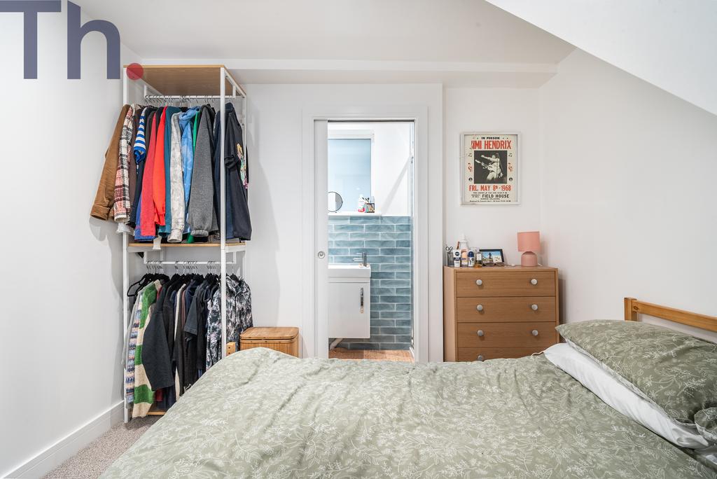 Bedroom &amp; Shower Room