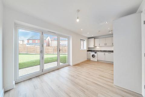 undefined, Upton NN5