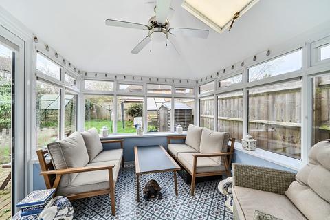 4 bedroom semi-detached house for sale, Ixworth Close, Shaw, Swindon