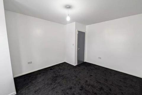 2 bedroom flat to rent, Leicester LE5
