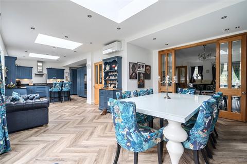 4 bedroom detached house for sale, Hollydale Drive, Bromley