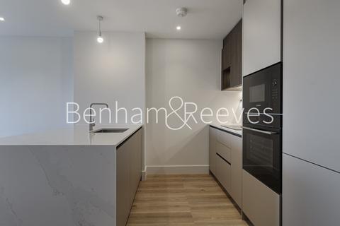 undefined, Maple Mews, Bow E3