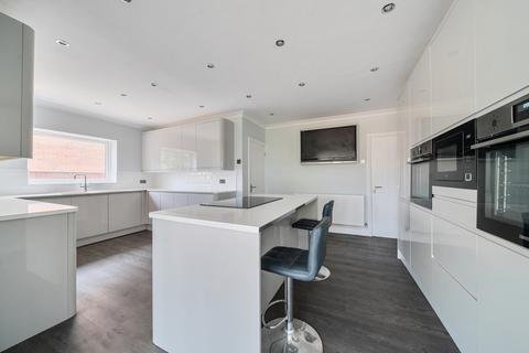 4 bedroom semi-detached house for sale, Manor Drive, Waltham, Grimsby, Lincolnshire, DN37