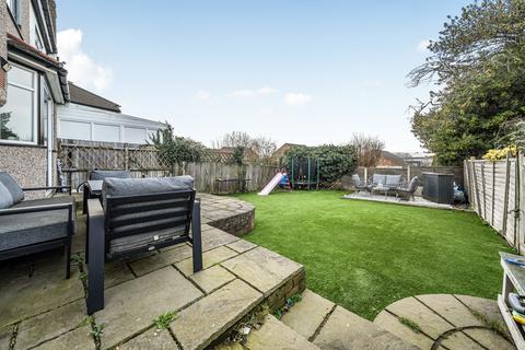undefined, Georges Close, Orpington, BR5