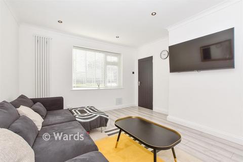 3 bedroom semi-detached house for sale, Nursery Close, Tonbridge, Kent