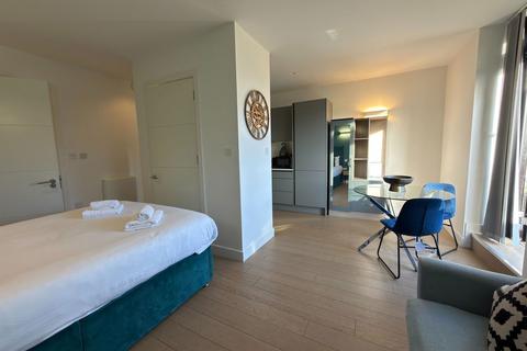 undefined, 2 Harlequinn Avenue, London TW8