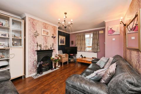 3 bedroom semi-detached house for sale, Rye Road, Hoddesdon