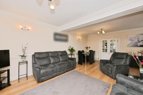3 bedroom terraced house for sale, River Avenue, Hoddesdon