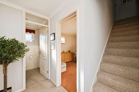 4 bedroom detached house for sale, Rawdon Drive, Hoddesdon