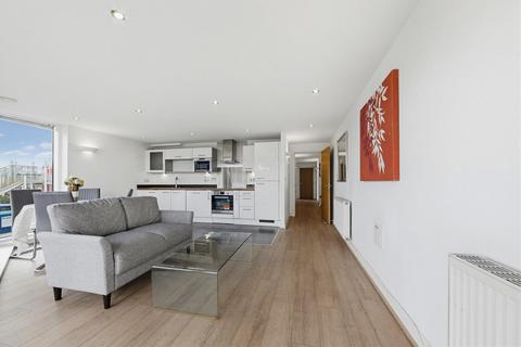 2 bedroom apartment to rent, Seagull Lane, London, E16