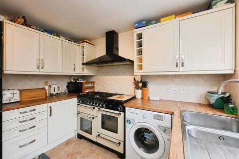 4 bedroom terraced house for sale, Charlton Close, HODDESDON