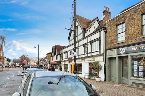 High Street, Hoddesdon
