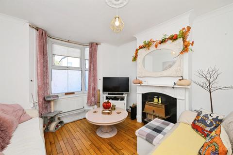 4 bedroom semi-detached house for sale, Old Highway, Hoddesdon