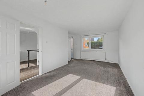 3 bedroom terraced house for sale, The Grove, Grantham NG31