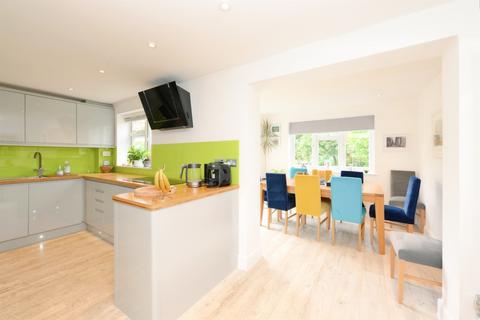 4 bedroom semi-detached house for sale, Cheffins Road, Hoddesdon