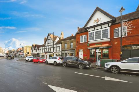 undefined, High Street, Hoddesdon