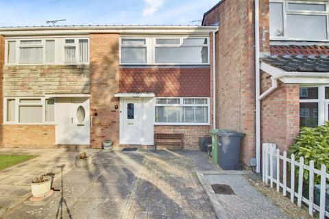 3 bedroom terraced house for sale, Bevil Court, Hoddesdon